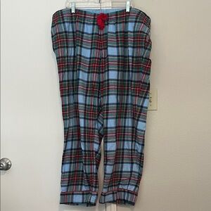 Lands’ End Women’s flannel pajama pants. Size 2X (20W- 22W) multicolor plaid.